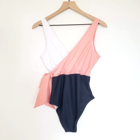 NEW!! CUPSHE SIZE S Pink Navy Blue Color Block Wrap Tie One Piece Swimsuit - Picture 3 of 10